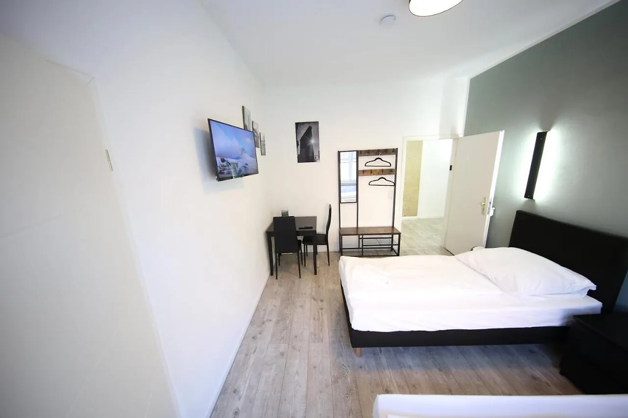Luxomes: Aparthotel Nuernberg Zentrum Sued 0*, Nuremberg