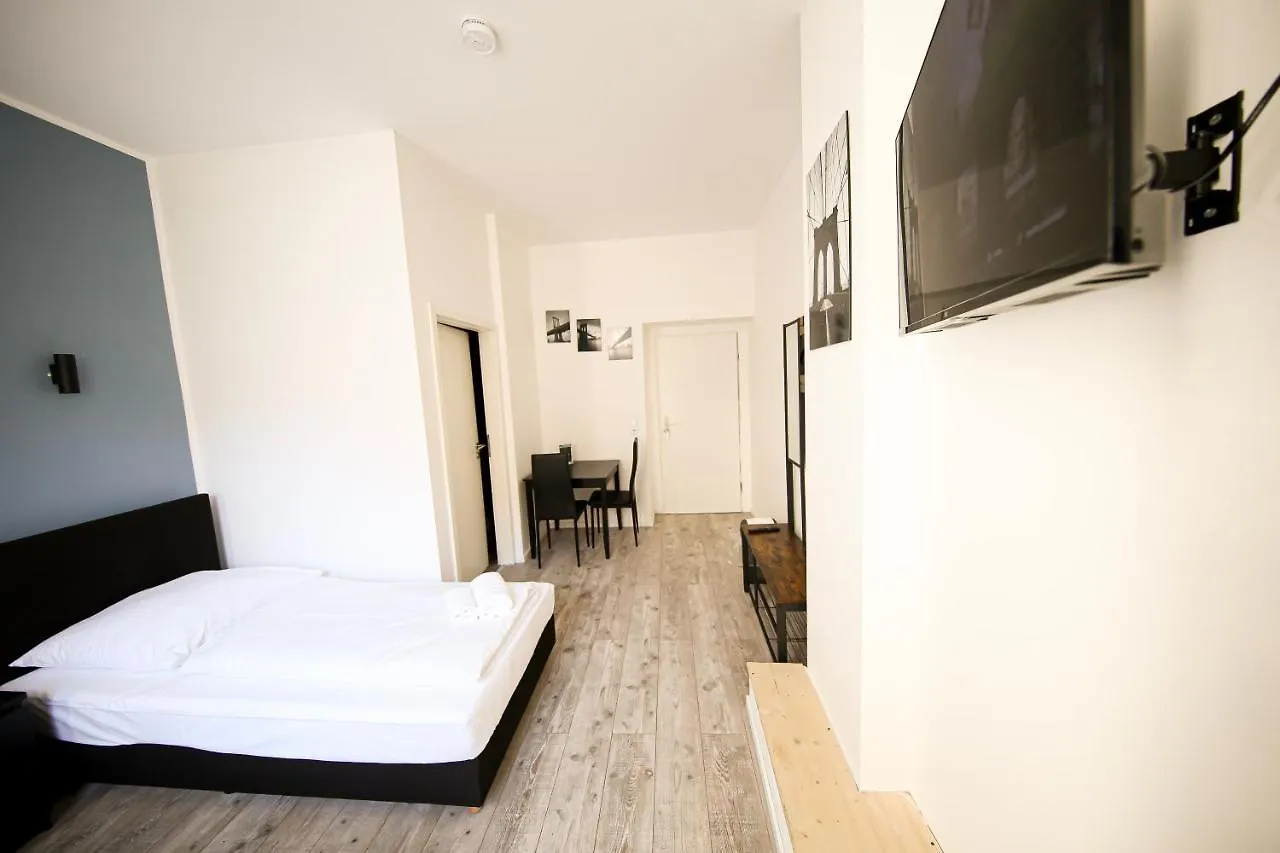 Luxomes: Aparthotel Nuernberg Zentrum Sued 0*, Nuremberg Germany
