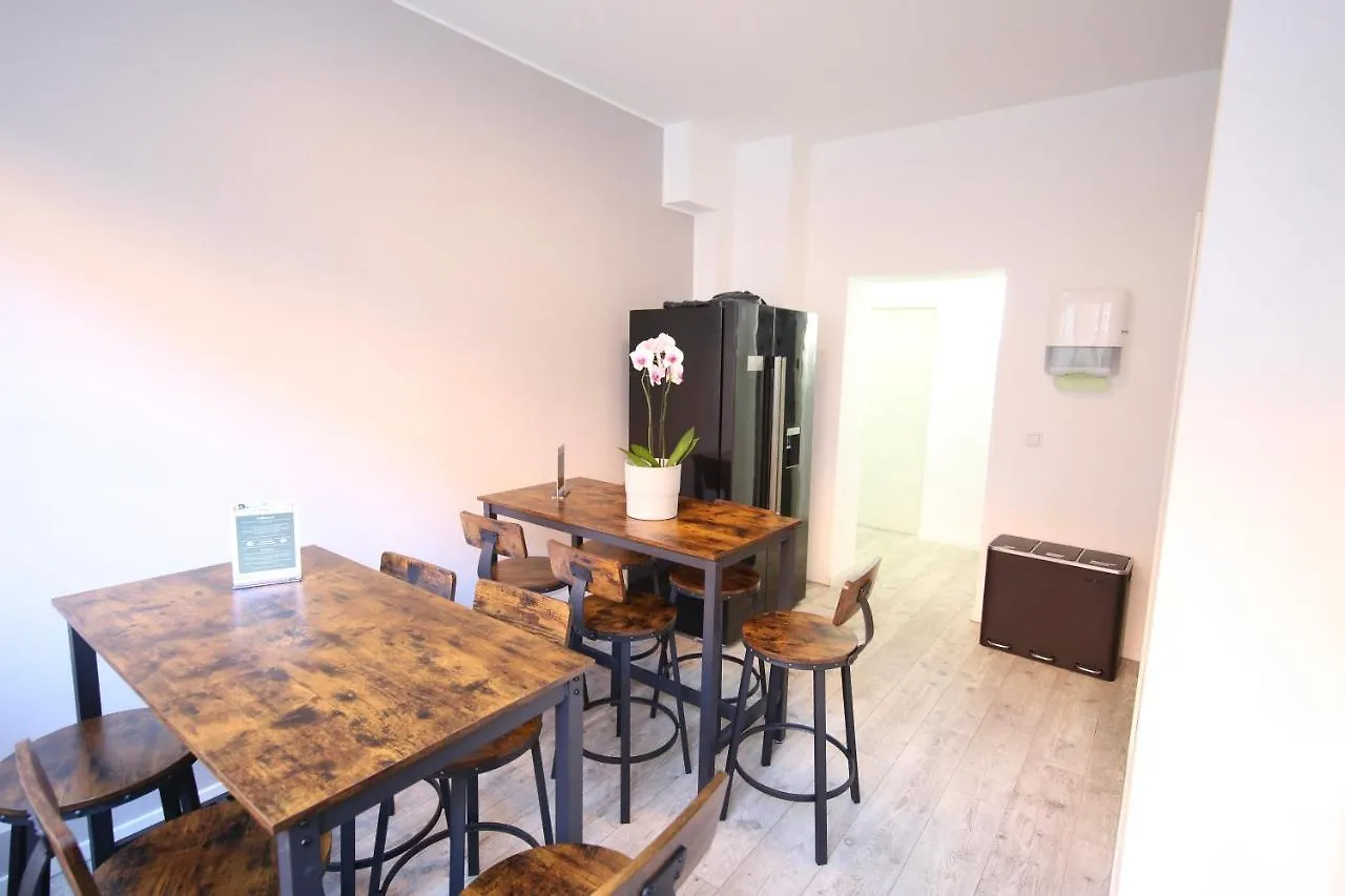 Luxomes: Aparthotel Nuernberg Zentrum Sued 0*, Nuremberg