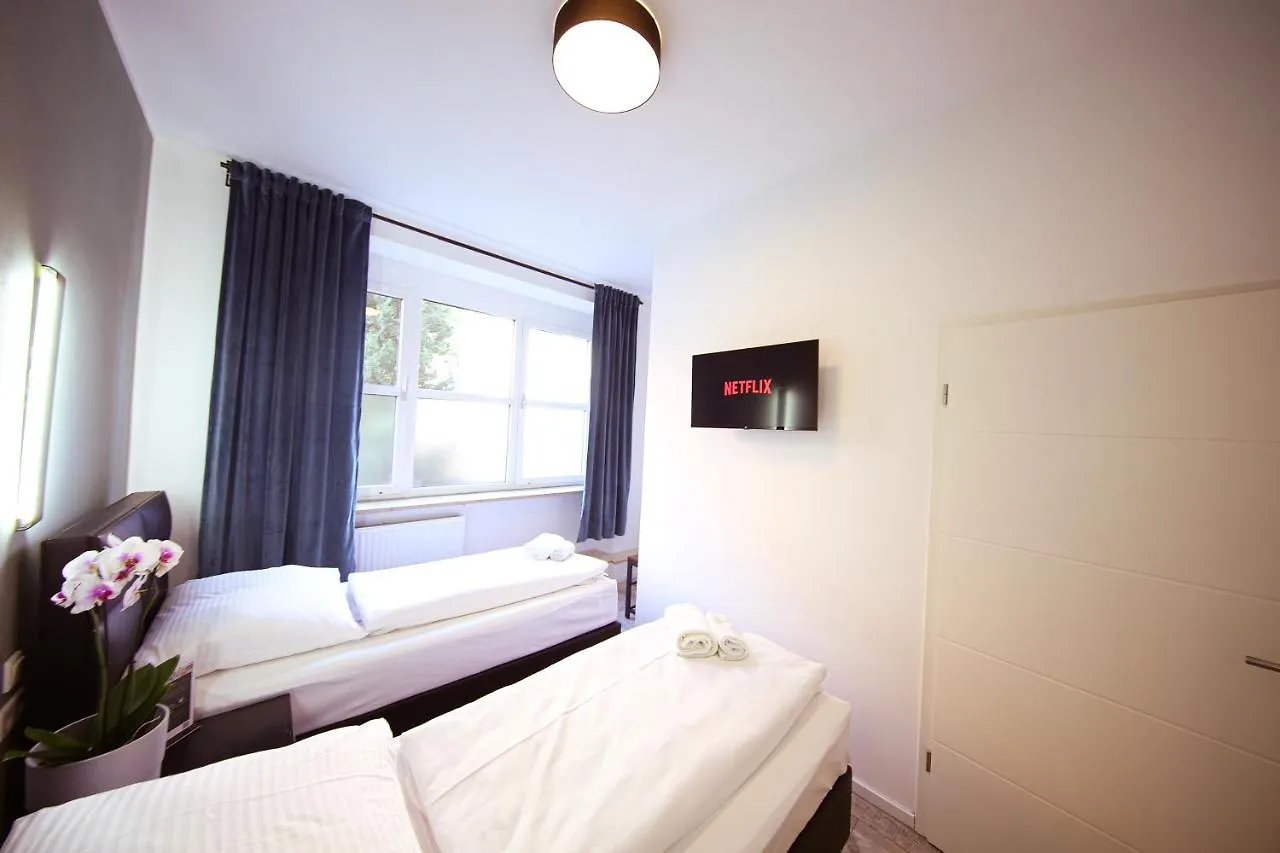 Luxomes: Aparthotel Nuernberg Zentrum Sued  Nuremberg